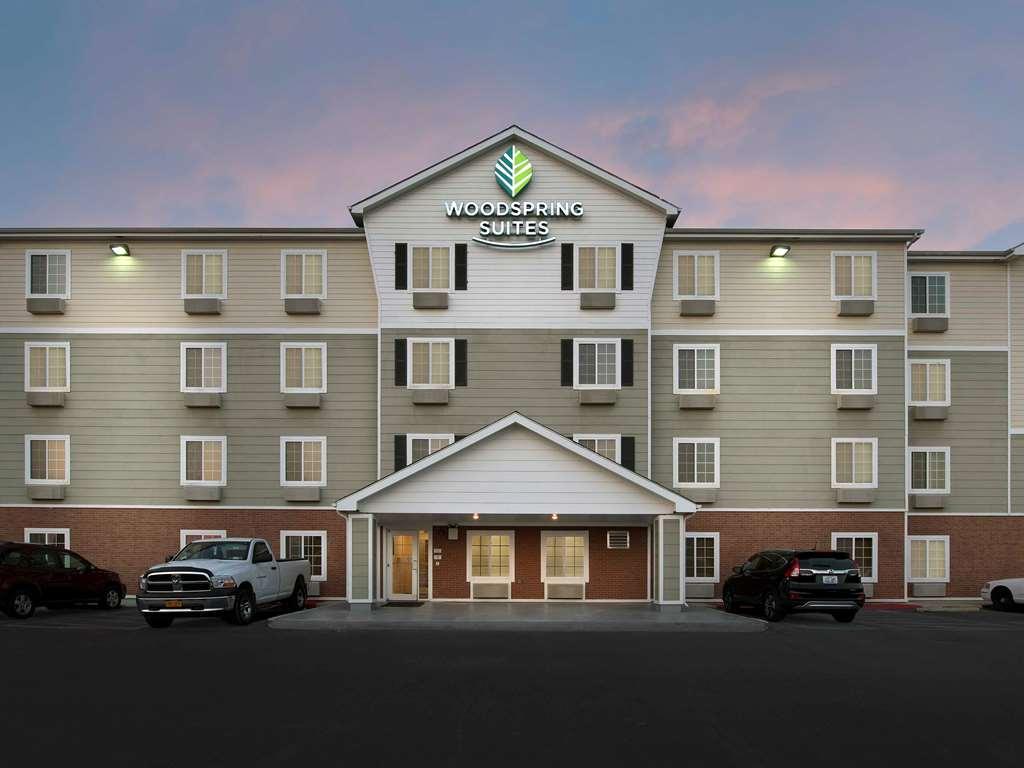 Woodspring Suites San Antonio Fort Sam エクステリア 写真